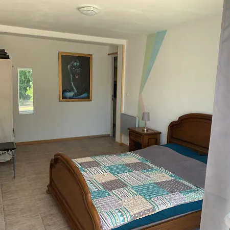 Holiday home Magnifique Bas De Deux Situe Pres Des Plages Et Du Golf